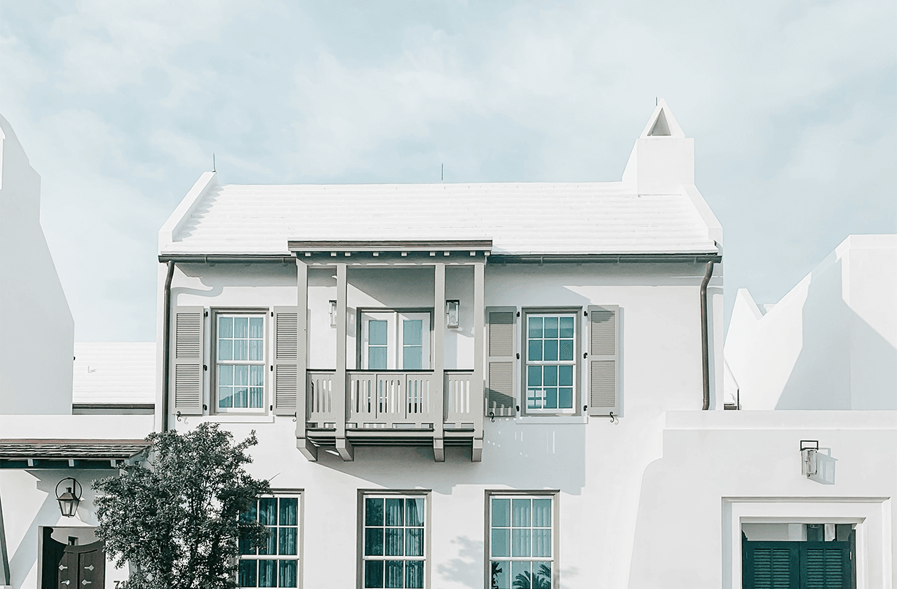 Leveraging Market Insights: Build Your Real Estate Brand Through Social Media